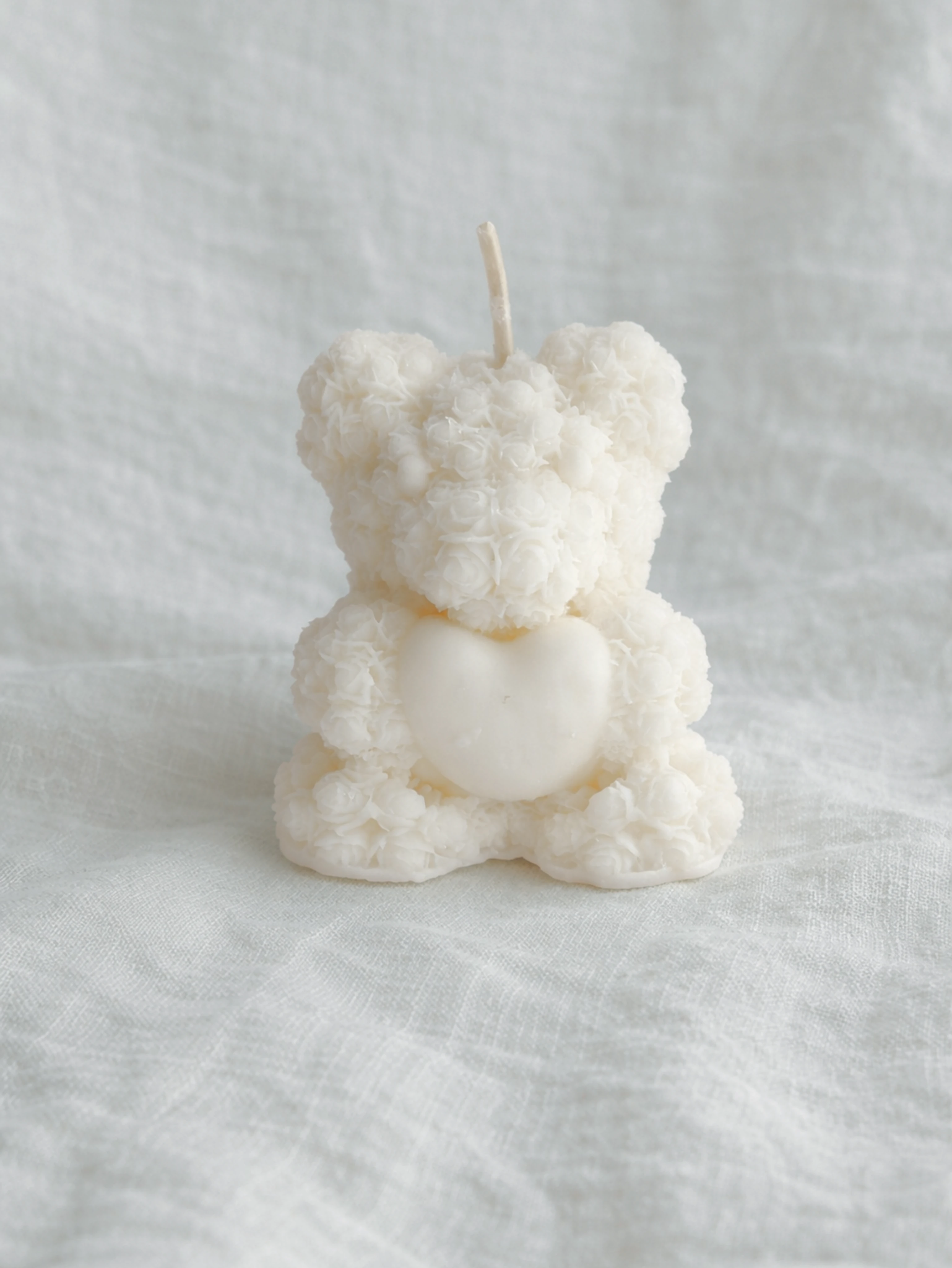 Świeca sojowa w kształcie misia